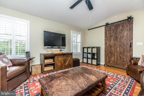 6301 Mossway, Baltimore, MD 21212 photo 16