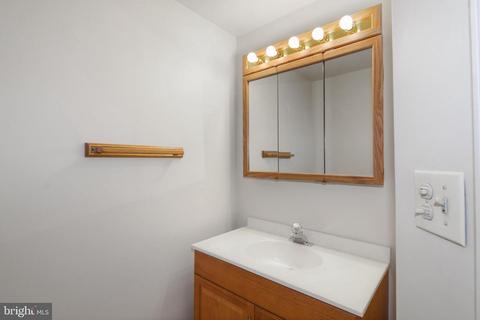 724 E Fort Ave, Baltimore, MD 21230 photo 22