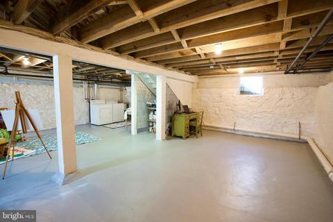 232 Mallow Hill Rd, Baltimore, MD 21229 photo 48