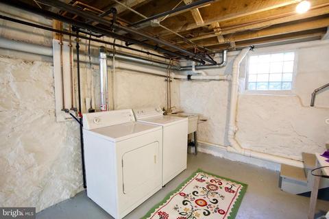 232 Mallow Hill Rd, Baltimore, MD 21229 photo 47