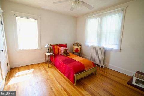 232 Mallow Hill Rd, Baltimore, MD 21229 photo 35