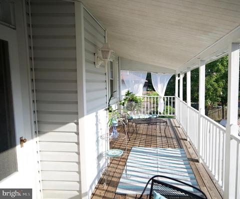 232 Mallow Hill Rd, Baltimore, MD 21229 photo 13