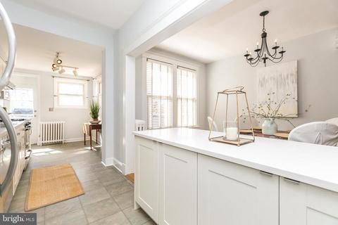 827 W 33rd St, Baltimore, MD 21211 photo 14