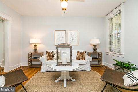 827 W 33rd St, Baltimore, MD 21211 photo 8