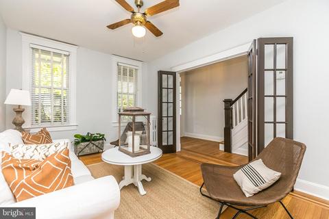 827 W 33rd St, Baltimore, MD 21211 photo 6