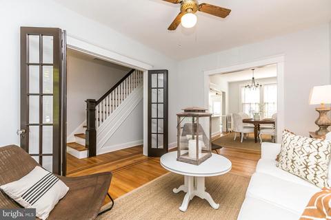827 W 33rd St, Baltimore, MD 21211 photo 4