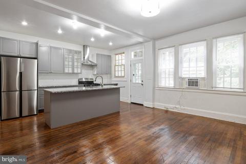 8 York Ct, Baltimore, MD 21218 photo 13