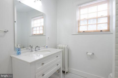 8 York Ct, Baltimore, MD 21218 photo 20