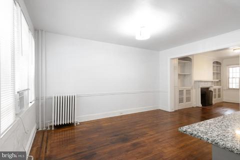 8 York Ct, Baltimore, MD 21218 photo 8