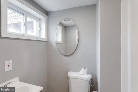 1626 E Cold Spring Ln, Baltimore, MD 21218 photo 24