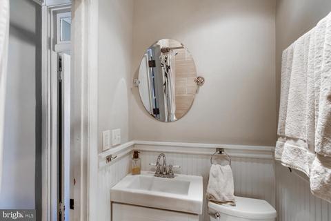 4004 Hickory Ave, Baltimore, MD 21211 photo 20