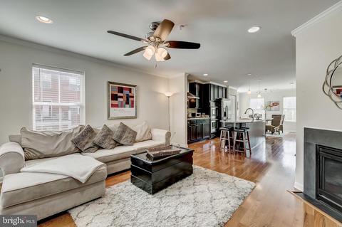 4633 Dillon Pl, Baltimore, MD 21224 photo 5