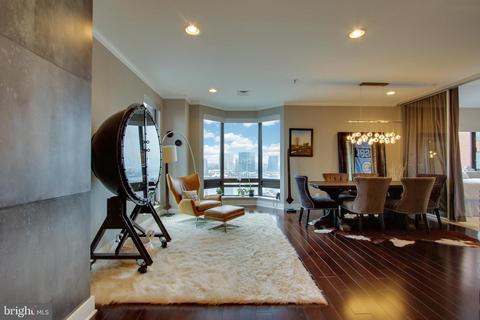 10 E Lee St #1608, Baltimore, MD 21202 photo 1