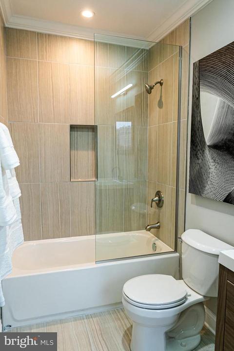 1413 Madison Ave, Baltimore, MD 21217 photo 25