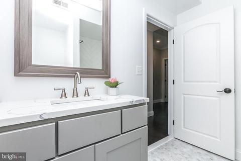 3427 Chestnut Ave, Baltimore, MD 21211 photo 26