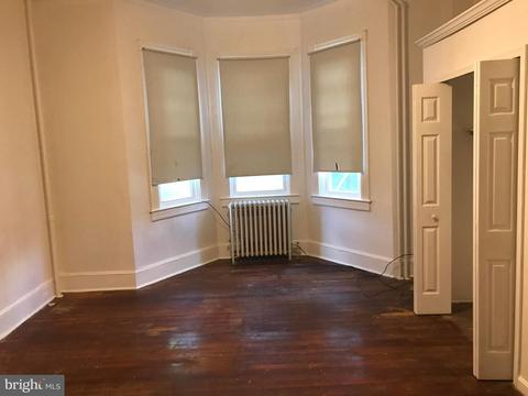 218 S Augusta Ave, Baltimore, MD 21229 photo 12