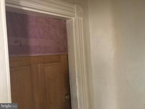218 S Augusta Ave, Baltimore, MD 21229 photo 30