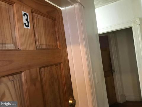 218 S Augusta Ave, Baltimore, MD 21229 photo 27