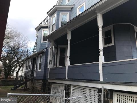 218 S Augusta Ave, Baltimore, MD 21229 photo 2