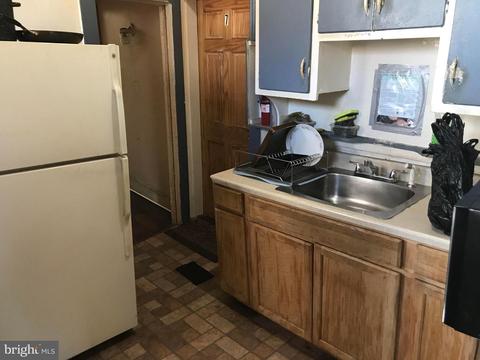 218 S Augusta Ave, Baltimore, MD 21229 photo 31