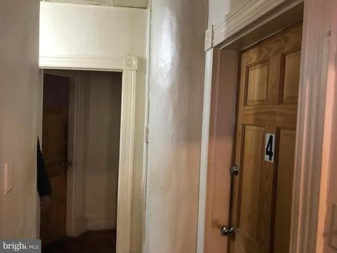 218 S Augusta Ave, Baltimore, MD 21229 photo 28