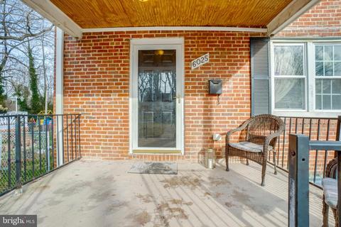 6025 Highgate Dr, Baltimore, MD 21215 photo 4
