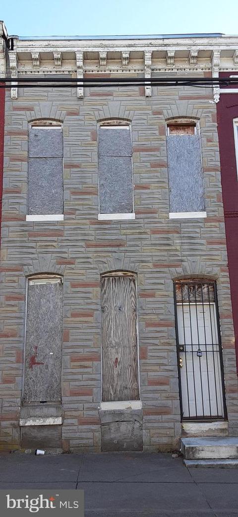 2525 E Oliver St, Baltimore, MD 21213 photo 1