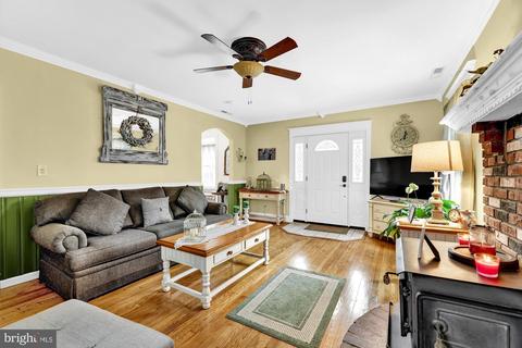 3903 5th St, Baltimore Highlands, MD 21225 photo 4