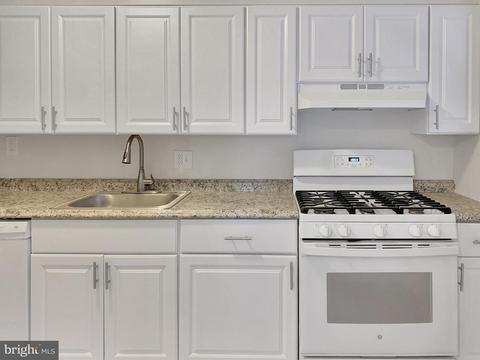 5802 Plumer Ave, Baltimore, MD 21206 photo 5