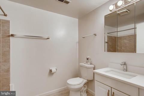 462 E Cross St, Baltimore, MD 21230 photo 29