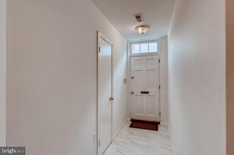 462 E Cross St, Baltimore, MD 21230 photo 18