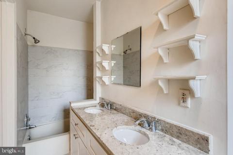 462 E Cross St, Baltimore, MD 21230 photo 13