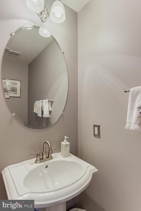 1405 Steuart St, Baltimore, MD 21230 photo 21