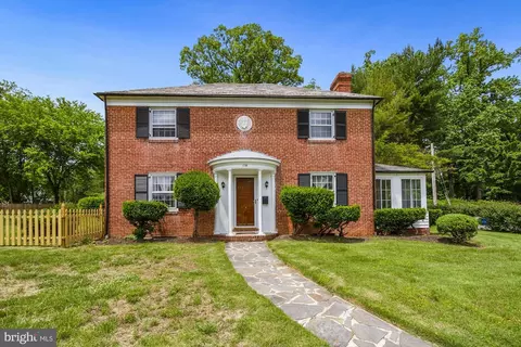 118 E Northern Pkwy, Baltimore, MD 21212