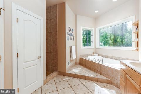 16226 Falls Rd, Upperco, MD 21155 photo 12
