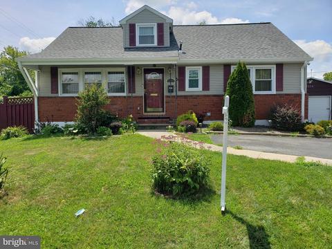 2038 N Rolling Rd, Baltimore, MD 21244 photo 1