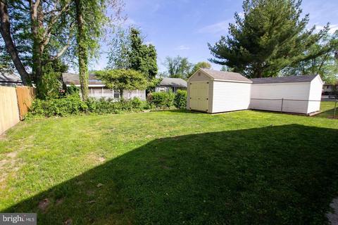 4 Hazel Dr, Middle River, MD 21220 photo 4