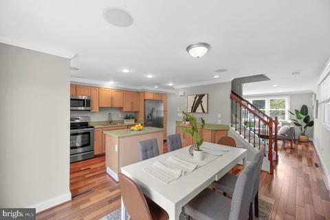 1020 Circle Dr, Halethorpe, MD 21227 photo 12