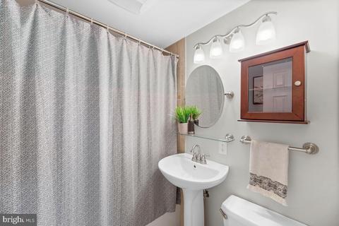 1020 Circle Dr, Halethorpe, MD 21227 photo 33