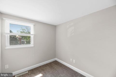 1020 Circle Dr, Halethorpe, MD 21227 photo 35