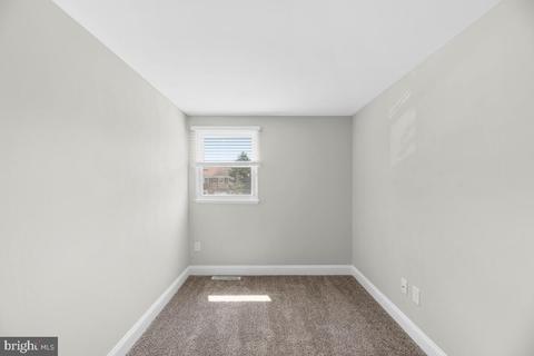 1020 Circle Dr, Halethorpe, MD 21227 photo 34