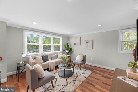 1020 Circle Dr, Halethorpe, MD 21227 photo 8