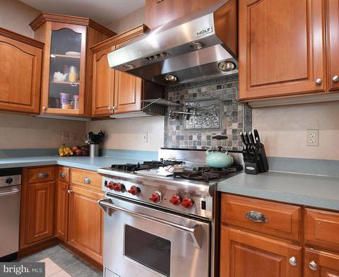 7516 Belmont Ave, Baltimore, MD 21224 photo 8