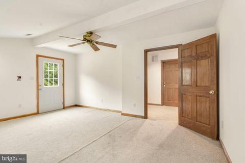 19801 Grave Run Rd, Hampstead, MD 21074 photo 41