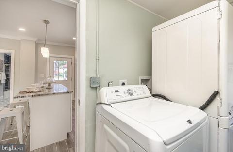 33 1st Ave, Halethorpe, MD 21227 photo 25