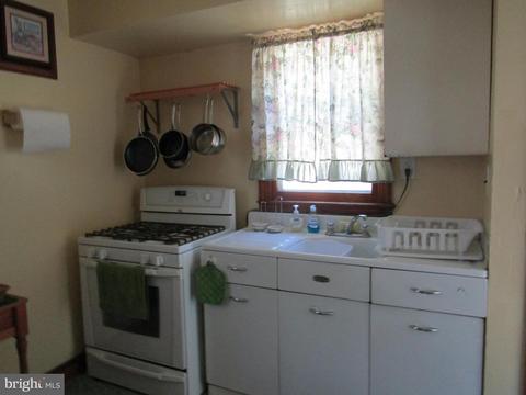 122 3rd Ave, Baltimore Highlands, MD 21227 photo 24