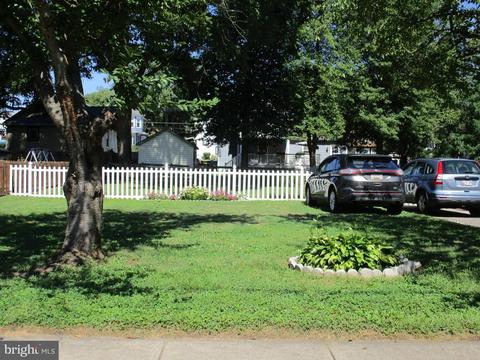 122 3rd Ave, Baltimore Highlands, MD 21227 photo 13