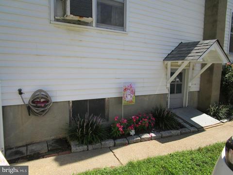 122 3rd Ave, Baltimore Highlands, MD 21227 photo 9