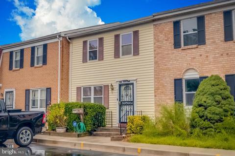 9422 Windpine Rd, Middle River, MD 21220 photo 1
