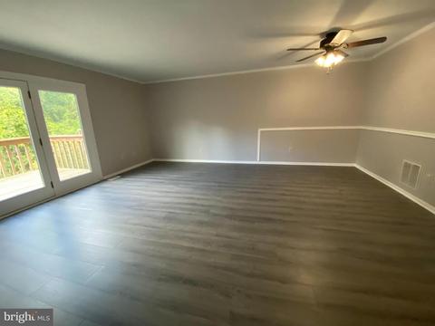 40 Bartley Ct, Nottingham, MD 21236 photo 15